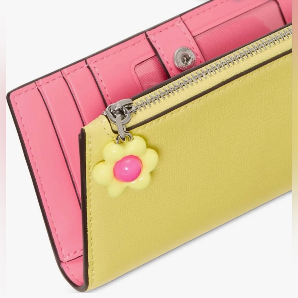 Kate Spade small yellow Devin Wallet - Picture 3 of 4
